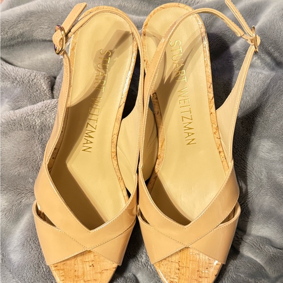 Stuart Weitzman Tan Patent Wedge Sandals - Picture 5 of 9
